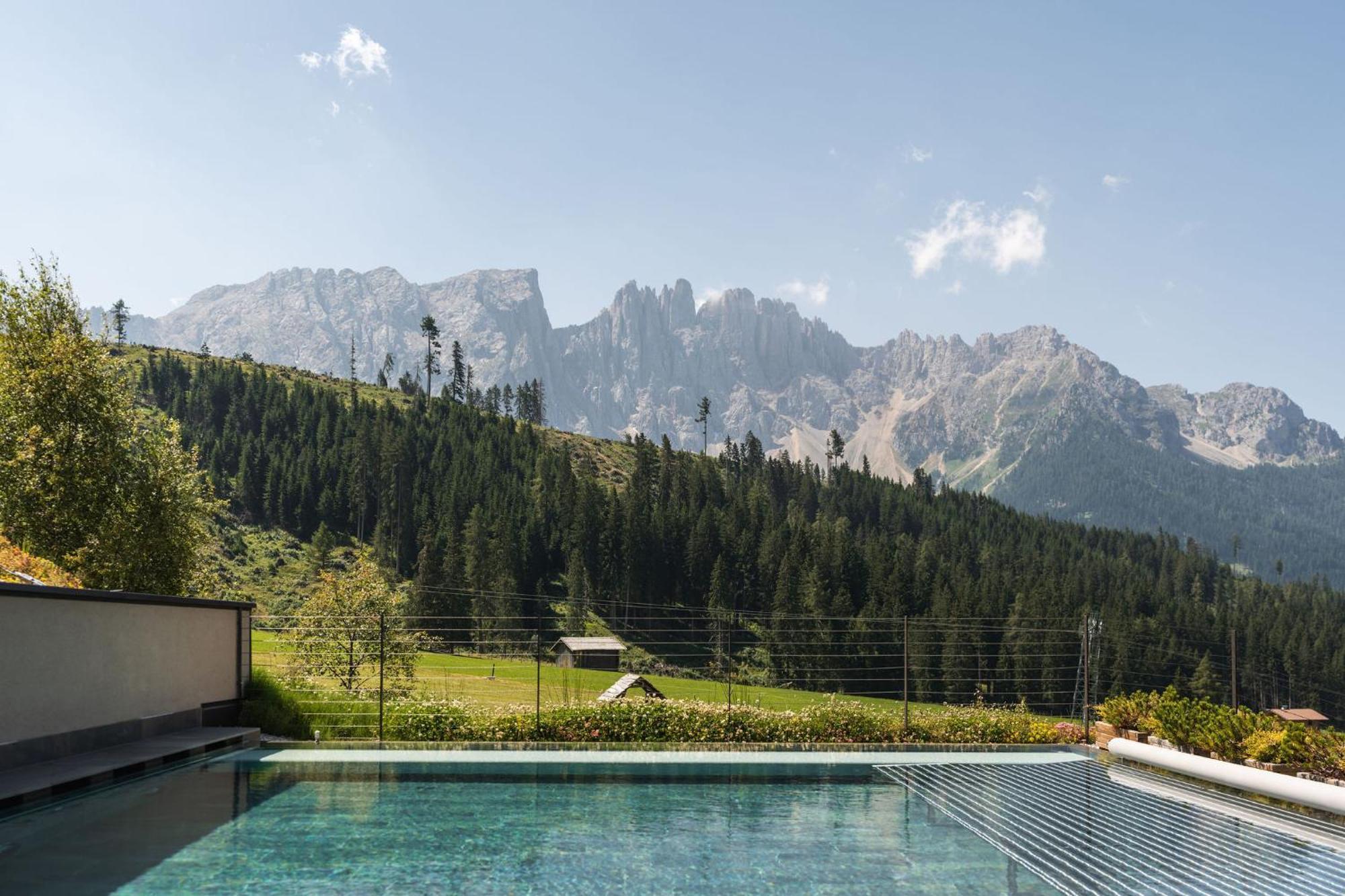 Moseralm Dolomiti Spa Resort Nova Levante Exterior foto